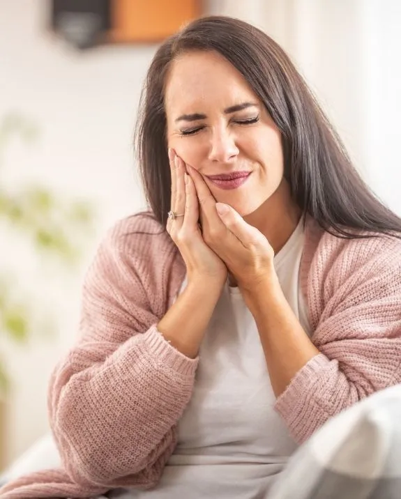 emergency dentist services in Mesa